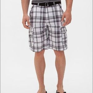 BKE White, Black & Gray Plaid Cargo Shorts NWOT